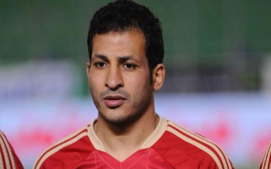   مصر اليوم - قلق في الأهلي بعد تغريدة غامضة لسيد مُعوَّض على تويتر