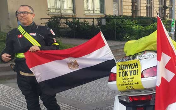   مصر اليوم - شريف لطفي يصل بدراجته البخارية إلى سمارا الروسية دعمًا للسياحة