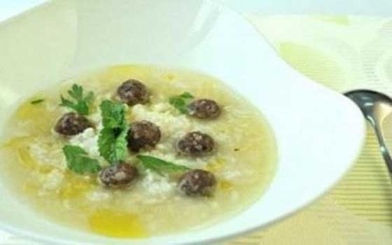   مصر اليوم - شوربة الأرز مع كرات اللحم