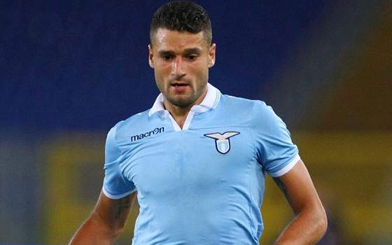   مصر اليوم - الإيطالي كاندريفا يصبح لاعبًا في لاتسيو رسميًا