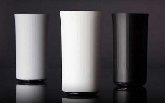   مصر اليوم - كوب Vessyl يتعرّف على المشروبات ويحدّد عدد السعرات الحراريّة