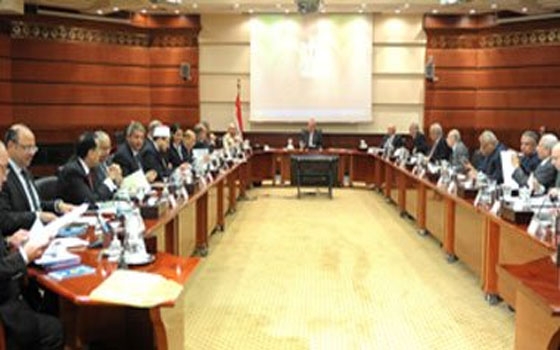   مصر اليوم - حملة على صفحة مجلس الوزراء للمطالبة بإقالة وزير الآثار