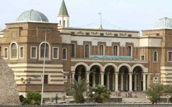   مصر اليوم - السطو على سيّارة مصرف ليبيا المركزيّ وسرقة 2 مليون دينار