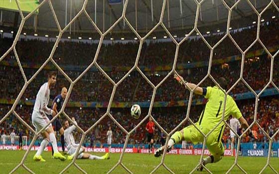   مصر اليوم - هولندا تثأر من إسبانيا وتفوز بـخماسية صادمة