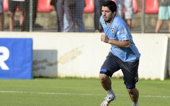   مصر اليوم - مونديال 2014: سواريز يبدأ تدريباته منفردًا