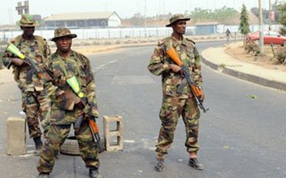   مصر اليوم - الشرطة النيجيرية تكثف البحث عن مهندس بريطاني مختطف