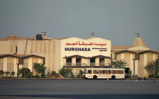   مصر اليوم - الغردقة تستقبل 11 ألف سائح أوروبيّ على متن 62 رحلة