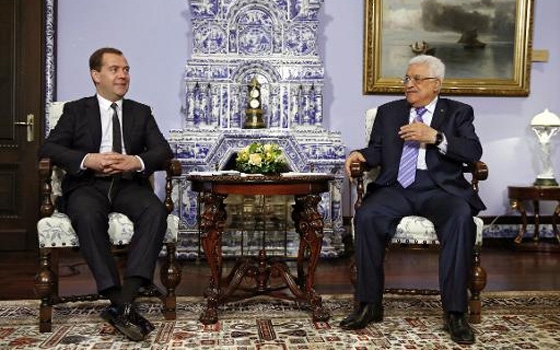   مصر اليوم - عباس يعتبر أن إعادة إنتخاب الأسد تساهم في أنهاء الأزمة السورية