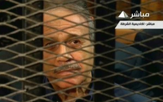   مصر اليوم - تبرئة حبيب العادلي وزير داخلية مبارك من تهم بالفساد