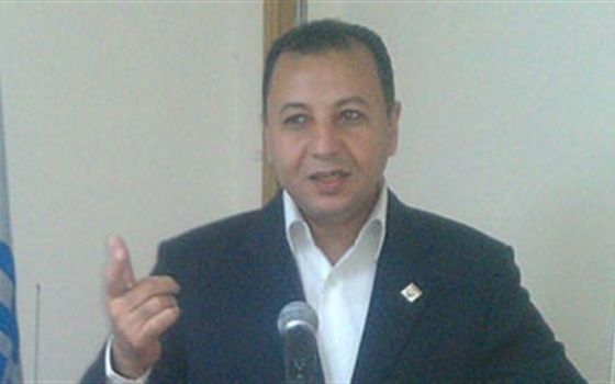   مصر اليوم - حمدان يؤكّد أن الحالم بكرسيّ البرلمان يشكِّل كيانًا وهميًا أو ائتلافًا