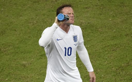   مصر اليوم - مونديال 2014: واين روني تحت نيران النقاد