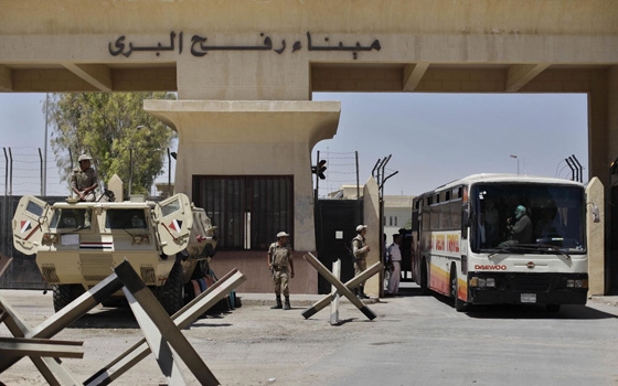 مصر اليوم - السلطات المصريّة تفتح معبر رفح البري لمدة 3 أيام