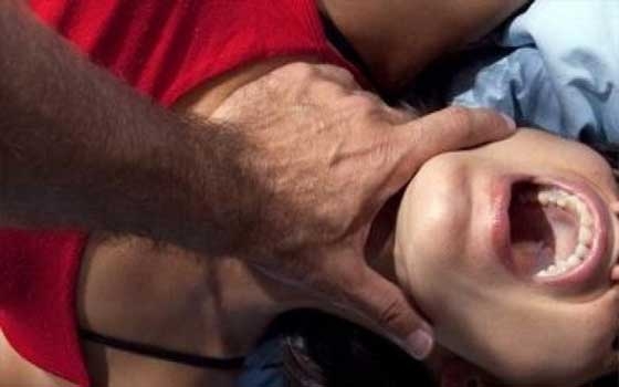   مصر اليوم - توقيف 5 من بين 10 شباب اغتصبوا فتاة قاصر في القليوبيَّة