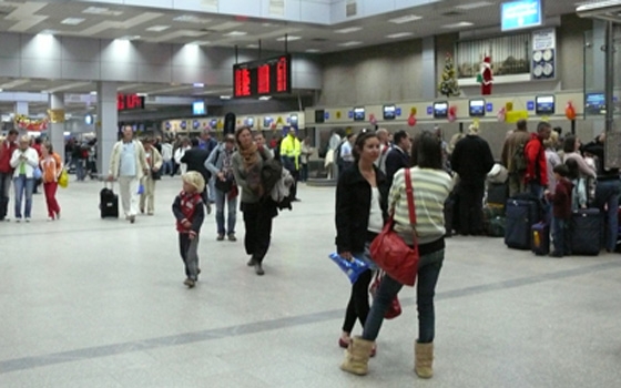   مصر اليوم - الغردقة تستقبل 12 ألف سائح أوروبيّ و روسيّ الأحد