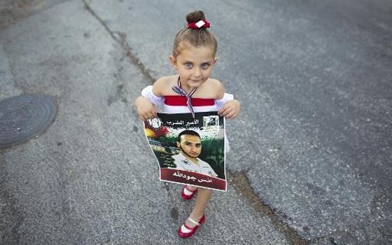   مصر اليوم - إسرائيل تضيف 77 معتقلًا إداريا وتتجاهل مطالب الأسرى المضربين عن الطعام