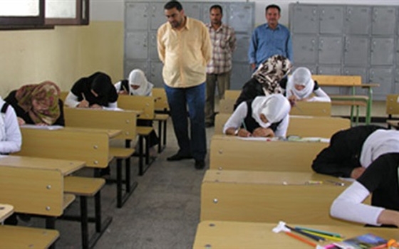   مصر اليوم - بدء امتحانات الدور الثاني للشهادة الإعدادية في السويس 13 تموز