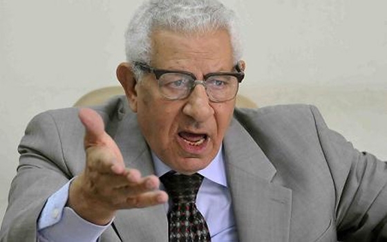   مصر اليوم - مكرم احمد يطالب بجلد المتحرشين في ميدان عام وفضحهم ليكونوا عبرة