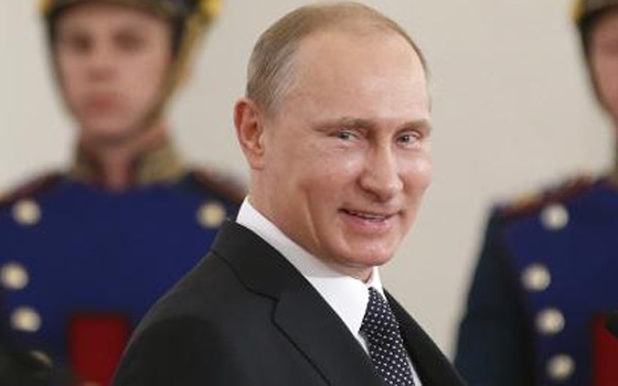   مصر اليوم - بوروشنكو يعرض على بوتين خطته السلمية لشرق أوكرانيا الأنفصالي