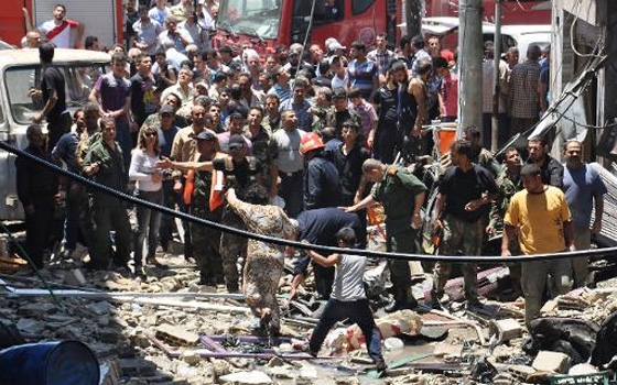   مصر اليوم - مقتل سبعة أشخاص في إنفجار سيارة مفخخة في حمص