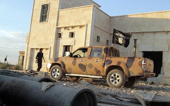   مصر اليوم - قادة عراقيون وسعوديون لتنظيم داعش يديرون مدينة الرقة في شمال سورية