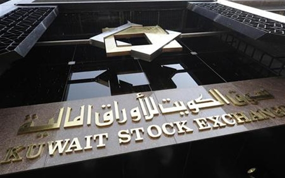   مصر اليوم - تدهور الأوضاع السياسية تسببت في تراجع بورصة الكويت