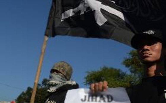   مصر اليوم - جهاديو إندونيسيا في سورية يثيرون مخاوف من عودة الإرهاب في بلادهم