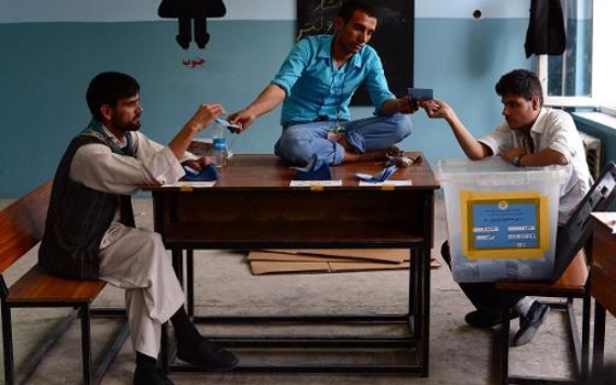   مصر اليوم - البيت الأبيض يعتبر الإنتخابات الرئاسية الأفغانية خطوة مهمة