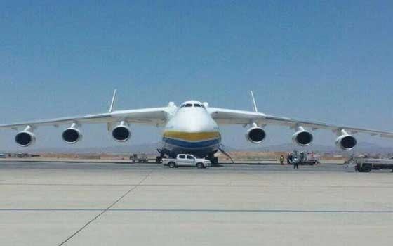   مصر اليوم - أضخم طائرة في العالم تهبط اضطراريًا في السعودية