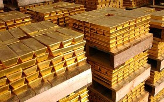   مصر اليوم - مطار القاهرة يشحن ٢١٤ كيلو غرامًا من الذهب الخام إلى كندا لتنقيتها