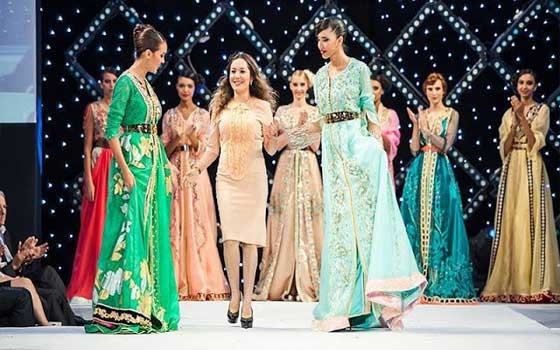   مصر اليوم - تصاميم القفطان المغربي تحاكي رغبات المرأة العربيّة