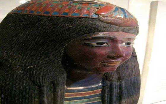   مصر اليوم - مصر تفشل في استعادة قناع ذهبي فرعوني من واشنطن