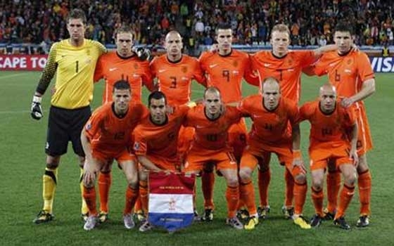   مصر اليوم - التعادل يسيطر على الجولة الاولى من مباراة هولندا واستراليا