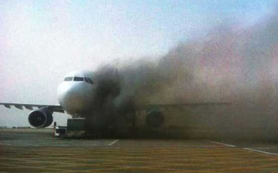 مصر اليوم - تصادم طائرتي ركاب في مطار ستانستد البريطاني دون سقوط قتلى أو جرحى