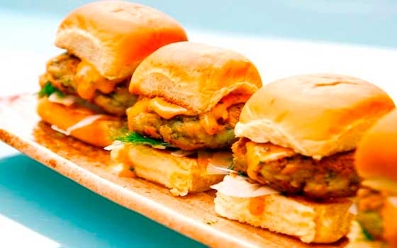   مصر اليوم - ميني ساندويتش الدجاج الإيطالي