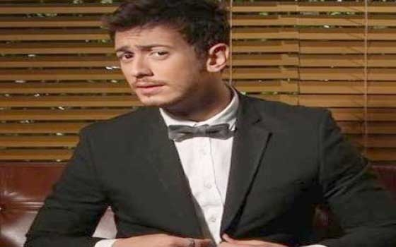   مصر اليوم - نجم سوبر ستار  سعد لمجرد يحتمي بالشرطة من عشاقه