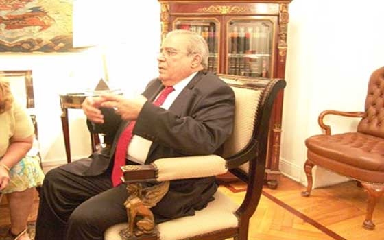   مصر اليوم - وزير الثقافة المصري يعتذر عن الترشح لجوائز النيل