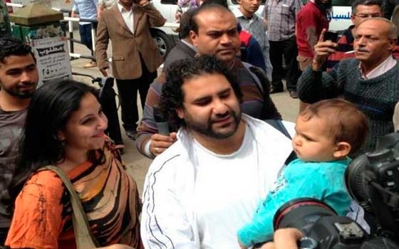   مصر اليوم - أُسرة علاء عبدالفتاح عائلة كاملة ضد القمع وتدافع عن الحُريّات