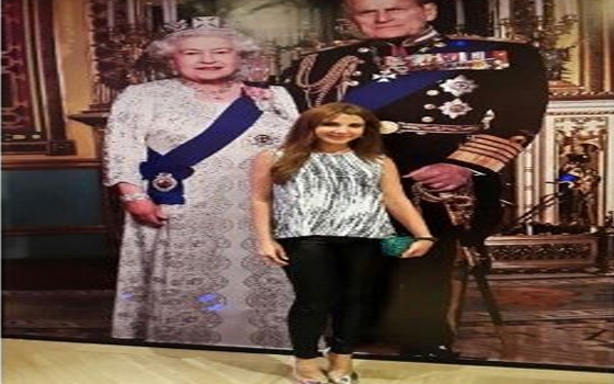   مصر اليوم - نانسي عجرم تحتفل بذكرى ميلاد الملكة البريطانية إليزابيث