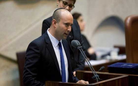   مصر اليوم - بينيت يهاجم الرئيس الفلسطيني ويصفه بـالإرهابي الكبير