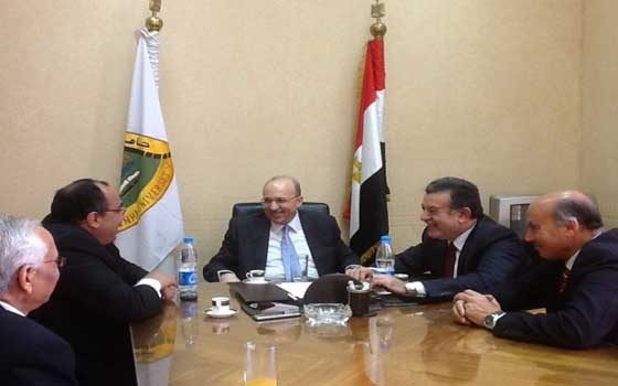   مصر اليوم - وزير الصحة : علاج مصابي الحوادث على نفقة الدولة