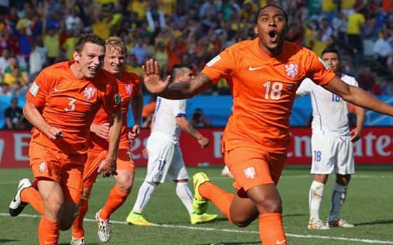   مصر اليوم - هولندا تحافظ علي موقعها في الصدارة بفوزها علي تشيلي