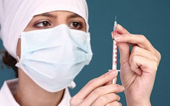   مصر اليوم - مؤتمر عالميّ للجنة المسؤولة عن جهاز علاج فيروس سي