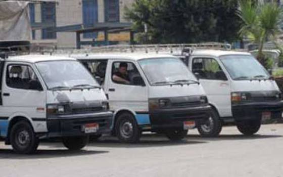   مصر اليوم - إضراب لسائقي موقف إدكو في البحيرة للمطالبة بزيادة التعريفة الجديدة