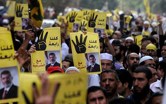 مصر اليوم - أهالي المنزلّة يفضّون مسيرة إخوانية مناهضة للسيسي