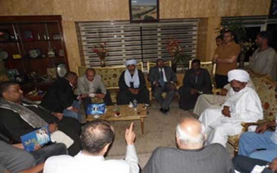   مصر اليوم - تحرير محاضر للصلح بين الهلايل والدابودية في أسوان لاثبات حسن النية