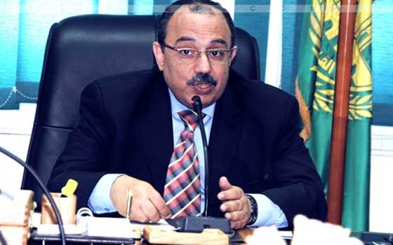   مصر اليوم - تشكيل لجنة لحصر الباعة الجائلين والإشغالات بميدان المؤسسة