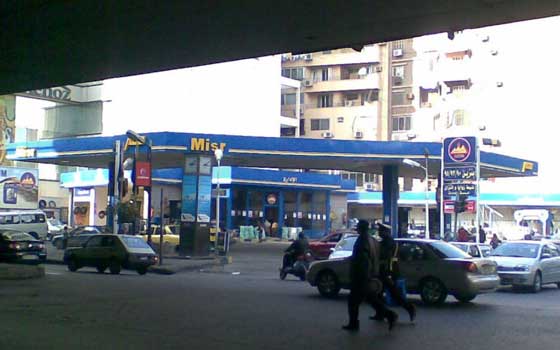   مصر اليوم - غلق 3 محطات وقود في الفيوم لمخالفتها الأسعار الرسمية