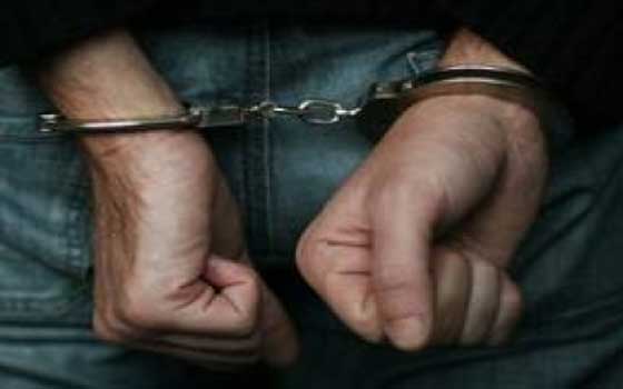   مصر اليوم - توقيف عاطل اتهم بقتل شقيقه بسبب خلاف مالي في دهشور