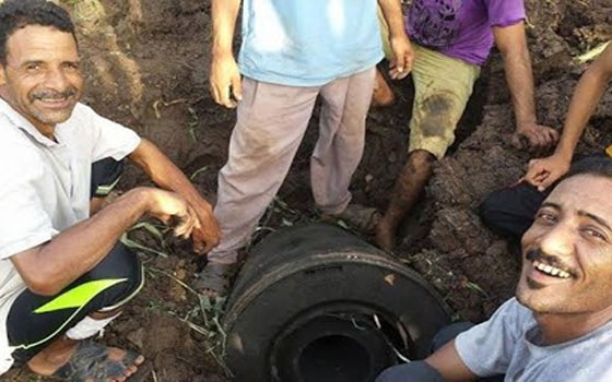   مصر اليوم - سقوط جسم غريب يسبب ذعر وهلع بين أهالي المنوفية