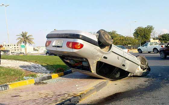 مصر اليوم - مقتل طالب في حادث انقلاب سيارة في أسيوط